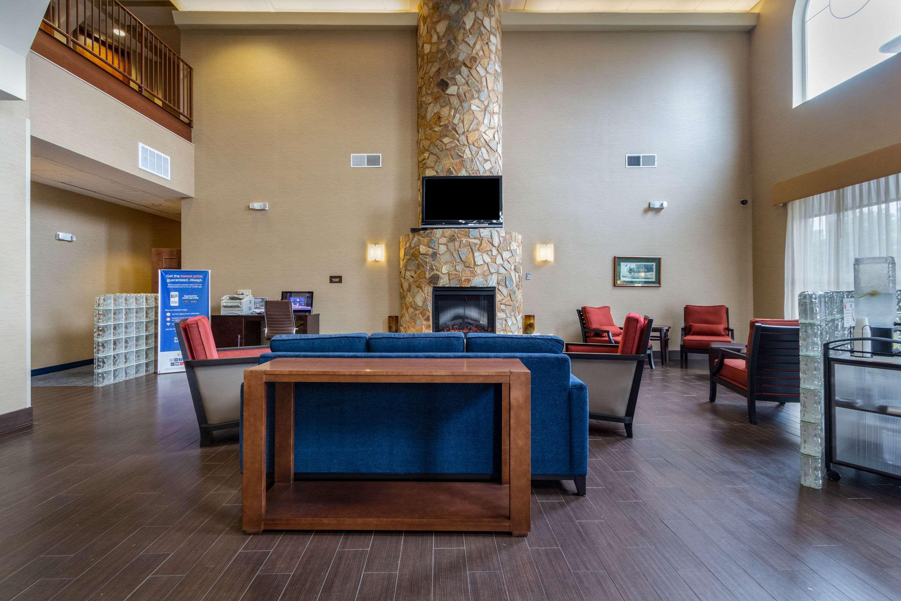 Comfort Suites Near Gettysburg Battlefield Visitor Center Экстерьер фото